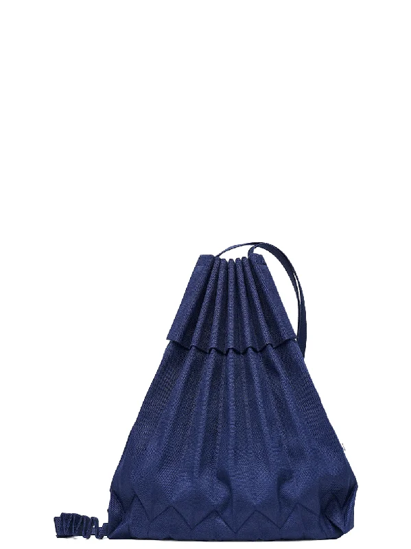 Minimalist Leather Bag For Modern Aesthetics Trunk Pleats Bag 12