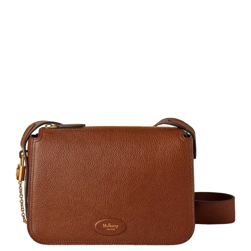 Stylish Yet Affordable Bags Billie Oak Small Classic Grain