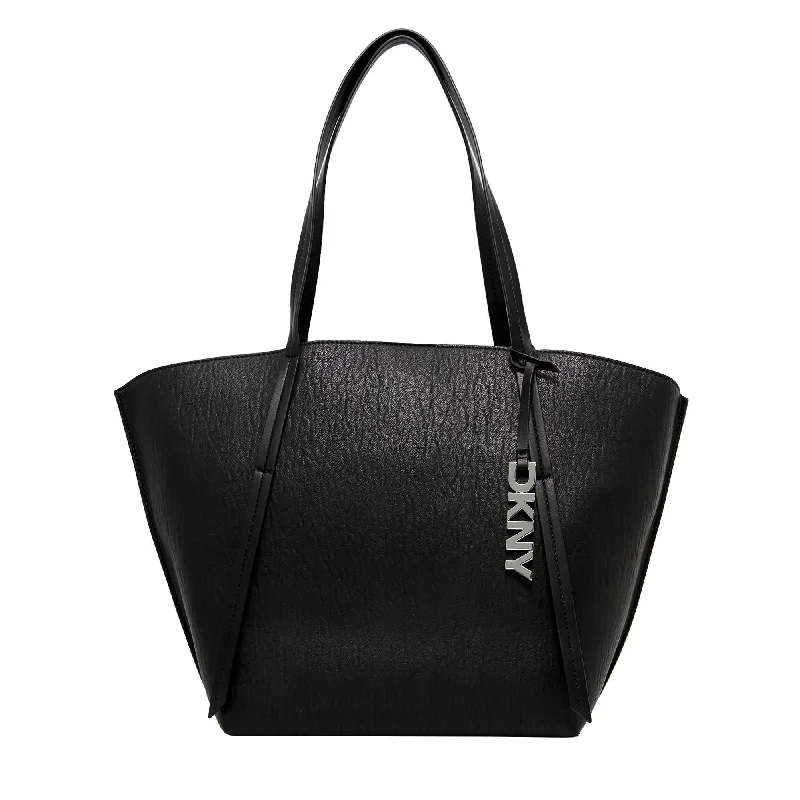 Rustic Bags For Outdoor And Nature-Inspired Looks Lyda Medium Tote